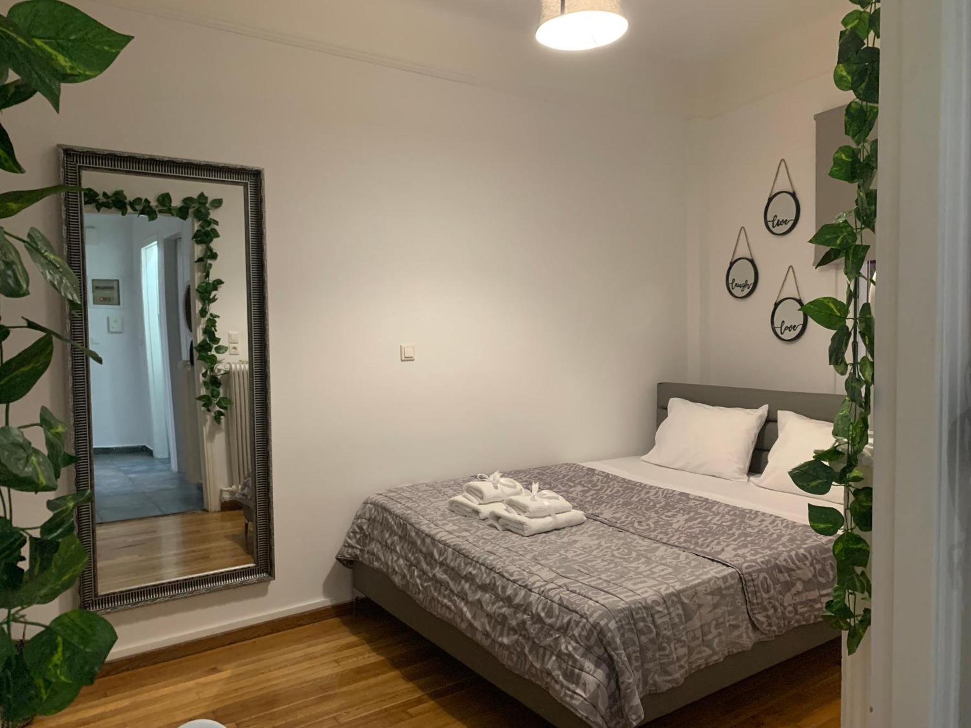 Charming House In Central أثينا المظهر الخارجي الصورة